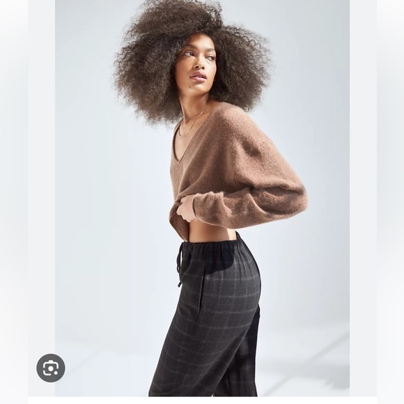 Aritzia The Group by Babaton Jimmy Pants. Size Xs. Very good condition - Picture 5 of 15